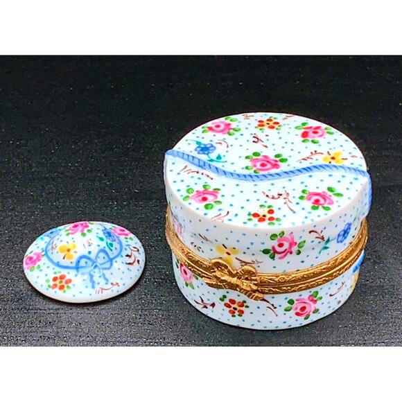 Authentic limoges france hand paintedfloral trinket box peint main w/hat trinket